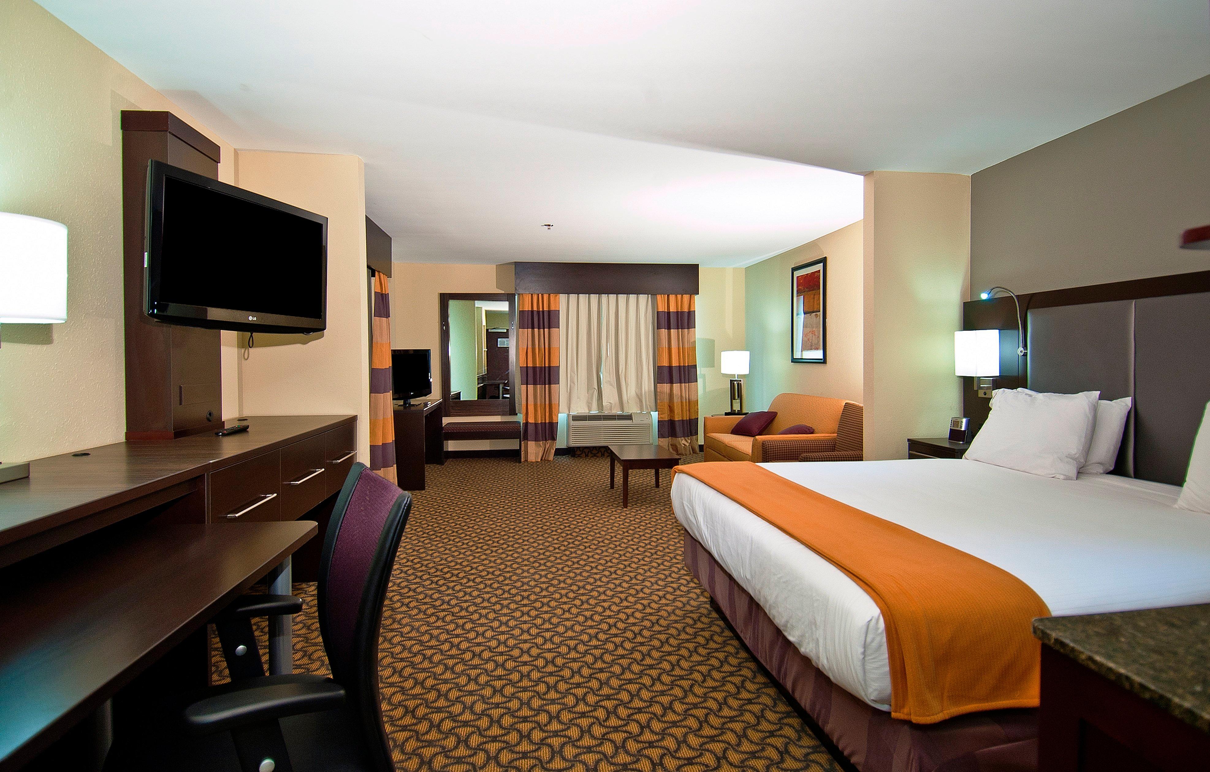 Holiday Inn Express & Suites Jackson/Pearl International Airport Zewnętrze zdjęcie