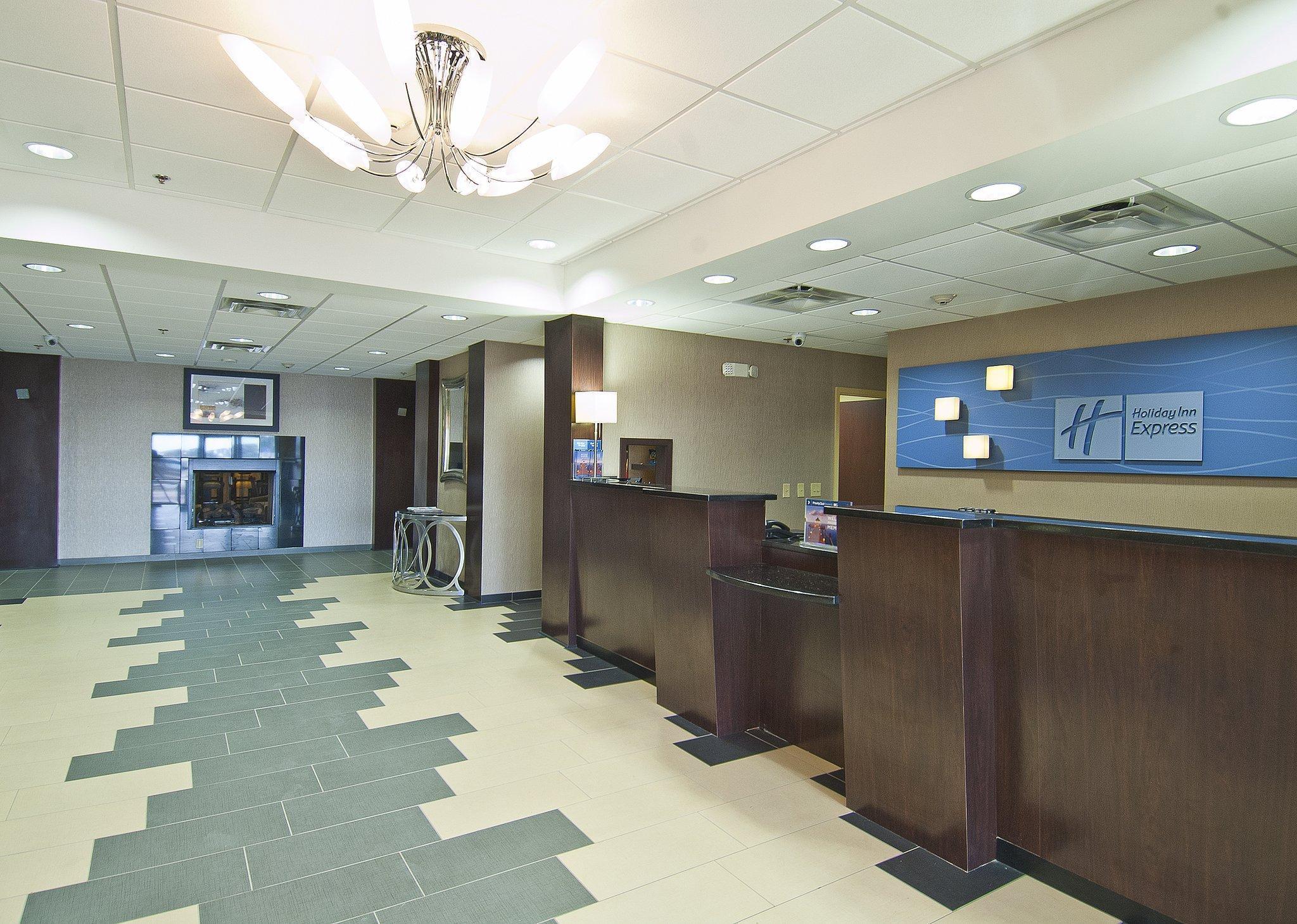Holiday Inn Express & Suites Jackson/Pearl International Airport Zewnętrze zdjęcie