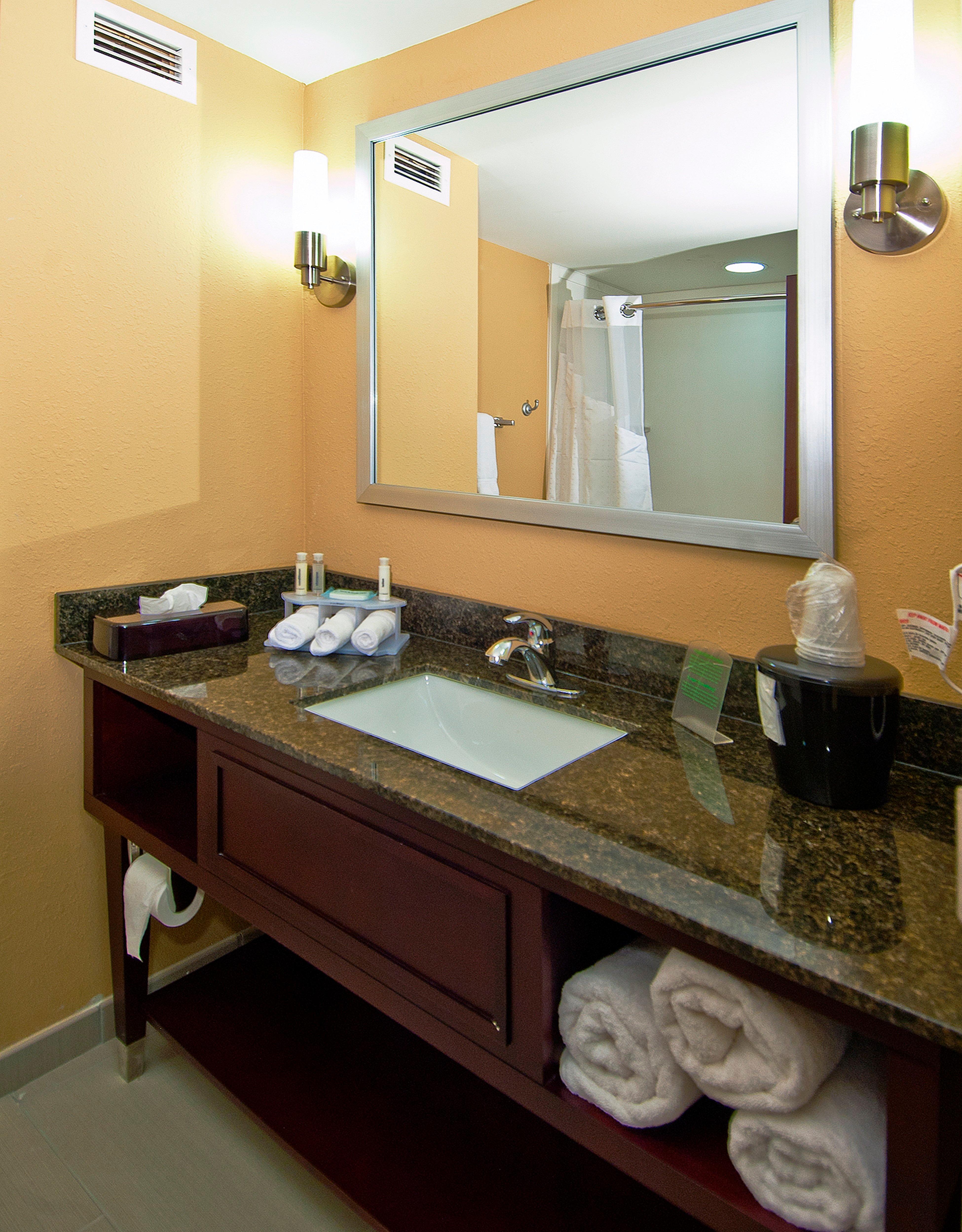 Holiday Inn Express & Suites Jackson/Pearl International Airport Zewnętrze zdjęcie