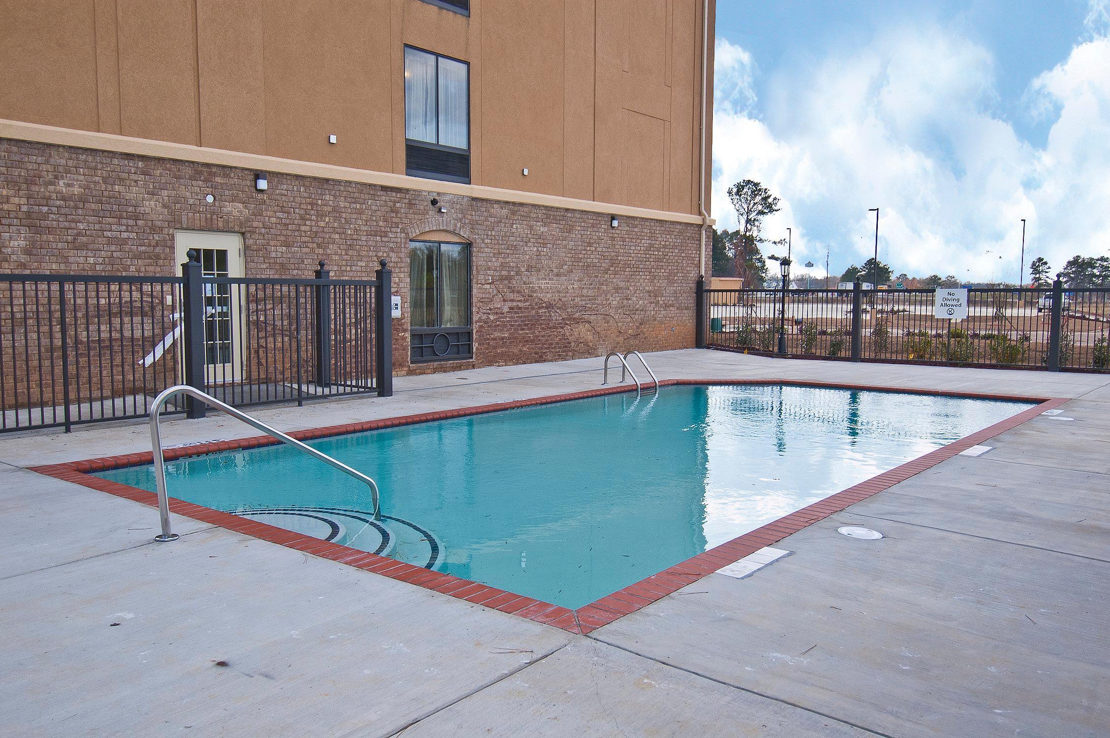 Holiday Inn Express & Suites Jackson/Pearl International Airport Zewnętrze zdjęcie