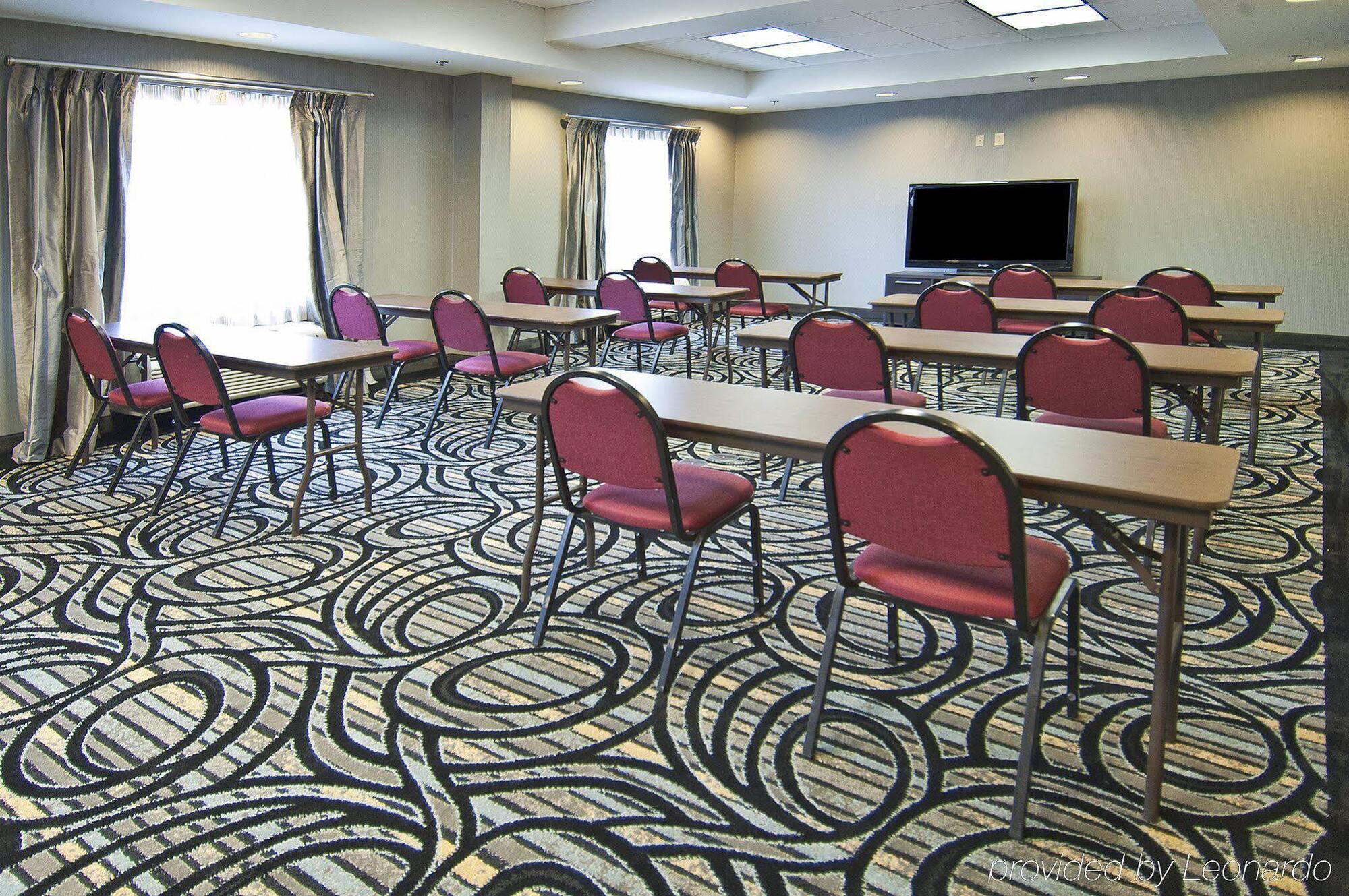 Holiday Inn Express & Suites Jackson/Pearl International Airport Zewnętrze zdjęcie
