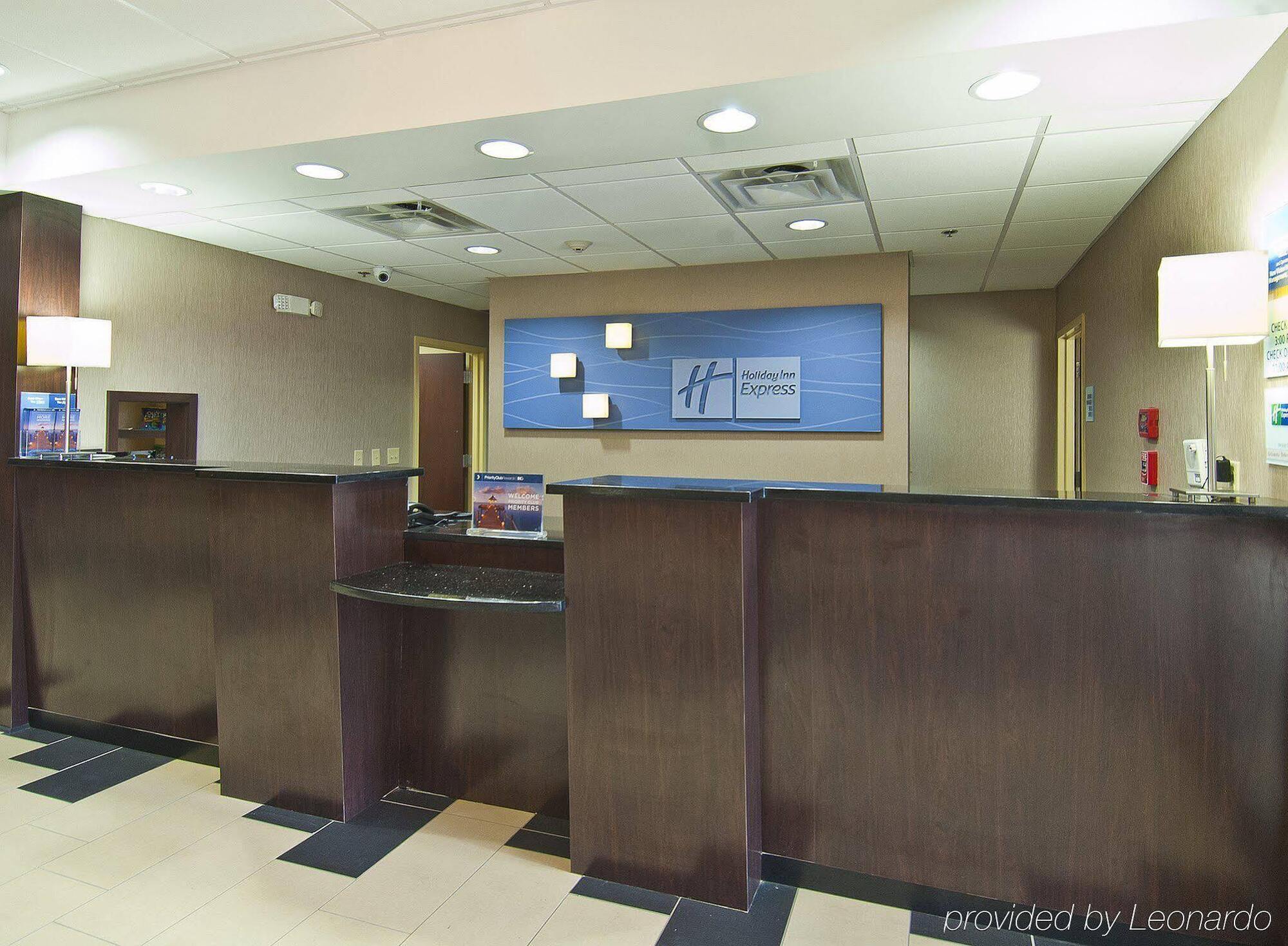 Holiday Inn Express & Suites Jackson/Pearl International Airport Zewnętrze zdjęcie